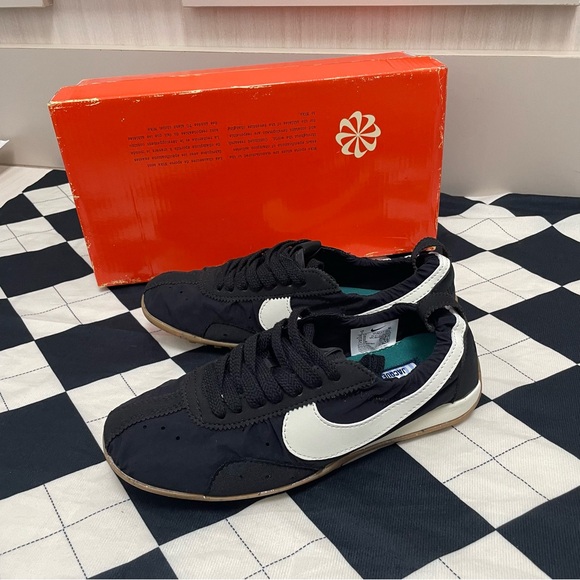 💥💥💥 Nike x Jacquemus Women’s Black Sneakers 🌈🌈🌈 - Picture 3 of 8